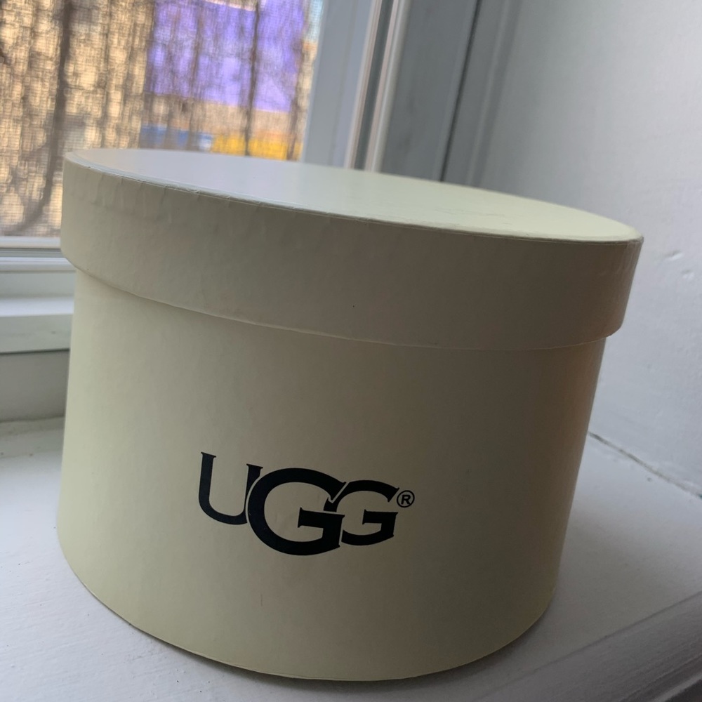 UGG Earmuffs